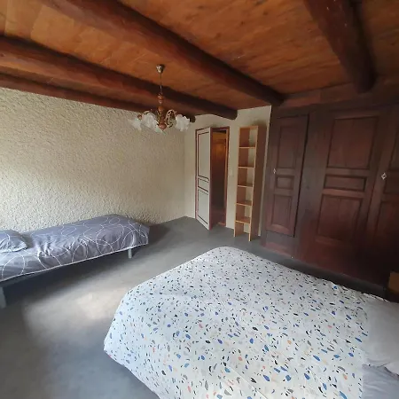 Holiday home Gite Des Ailes Vorey
